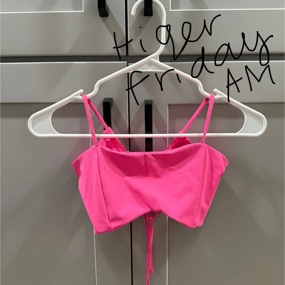 Tiger Friday Women's Pink Crop Top - Picture 1 of 2